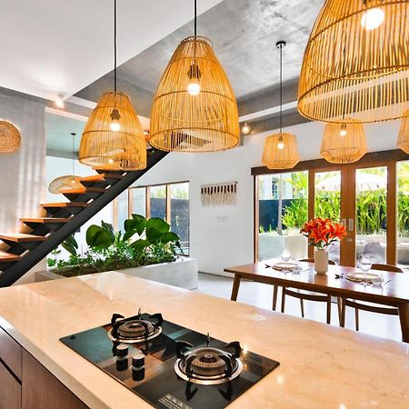 Octo 6 Villa By Betterplace Canggu Buitenkant foto
