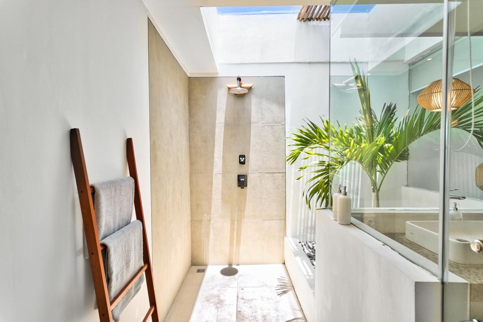 Octo 6 Villa By Betterplace Canggu Buitenkant foto