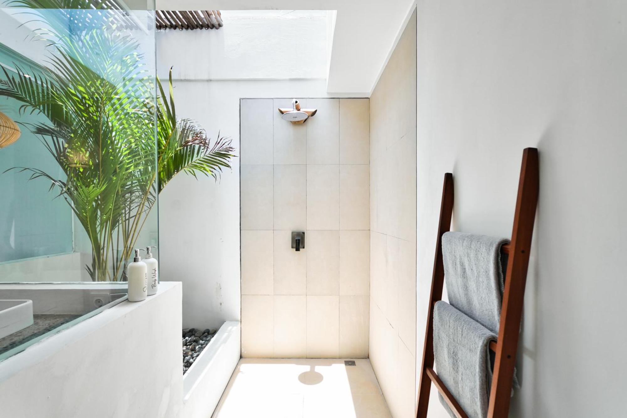 Octo 6 Villa By Betterplace Canggu Buitenkant foto